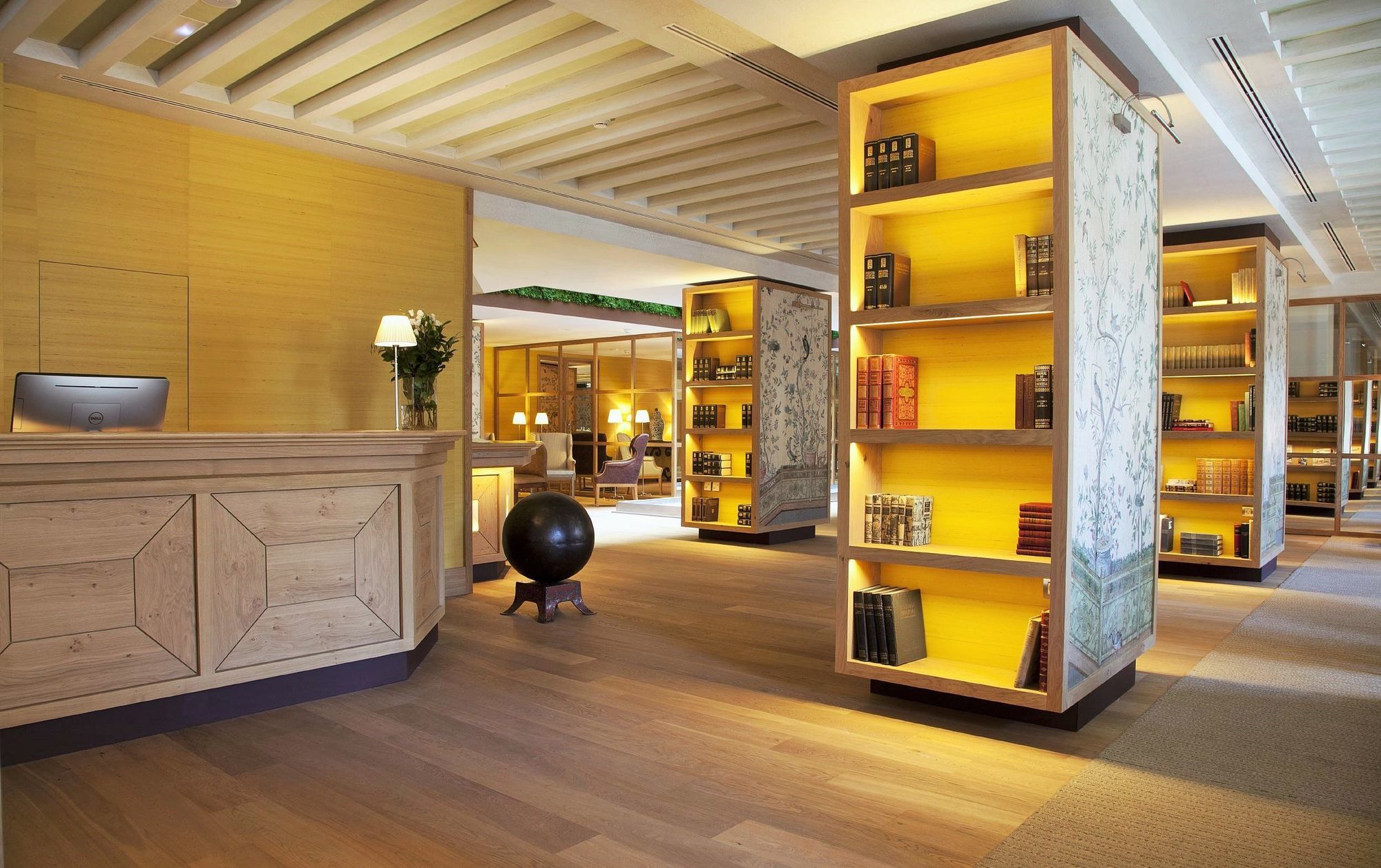 Urso & Spa, A Small Luxury Of The World Madryt