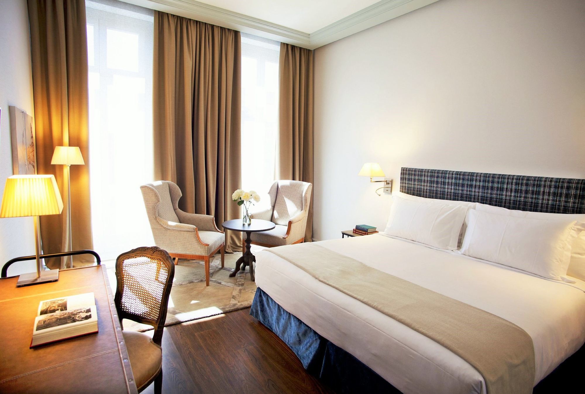 Urso & Spa, A Small Luxury Of The World 5* Madri